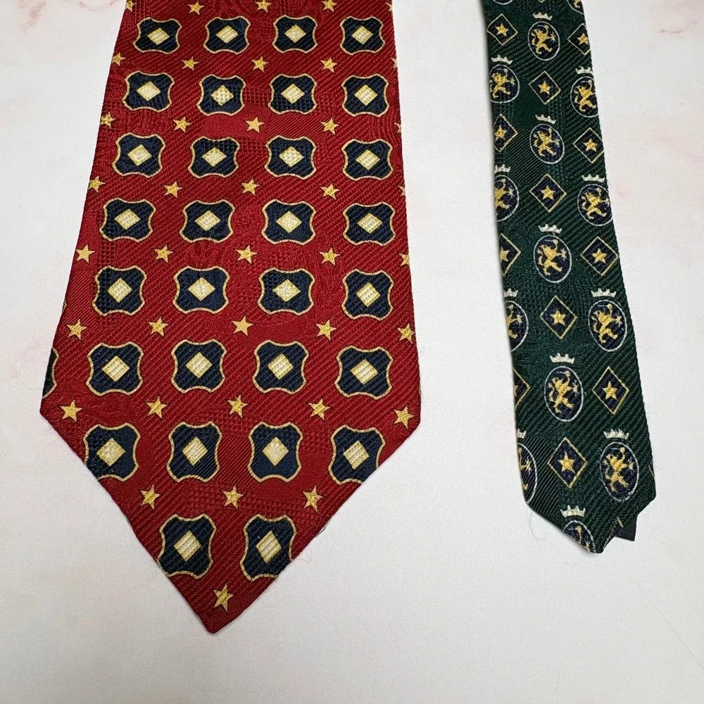 Tommy Hilfiger Red Silk Tie with Blue Yellow‎ Geometric Pattern Made in USA